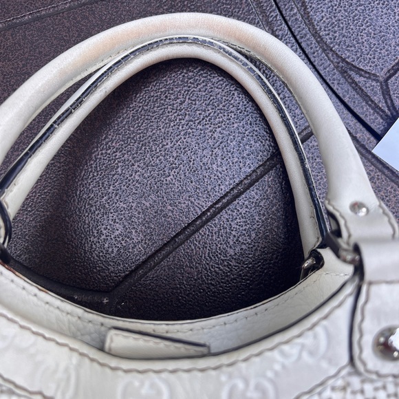 Gucci Woven Raffia Diamante Medium
Sukey Tote White - Picture 9 of 16